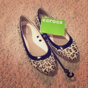 Crocs Lina Graphic Leopard Flat
